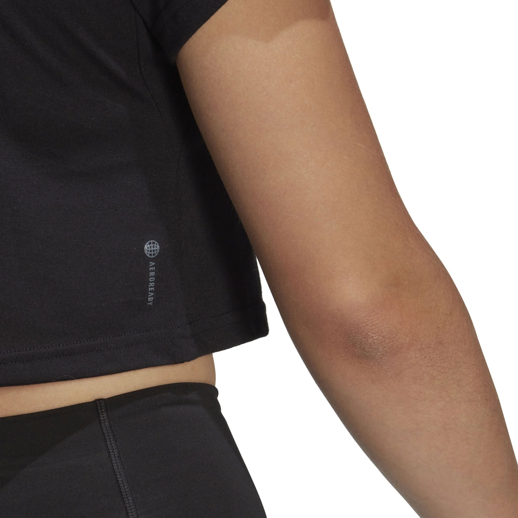 ADIDAS Essentials AEROREADY Train 3 Bar Logo Crop Maglietta Donna - Nero - immagine 6