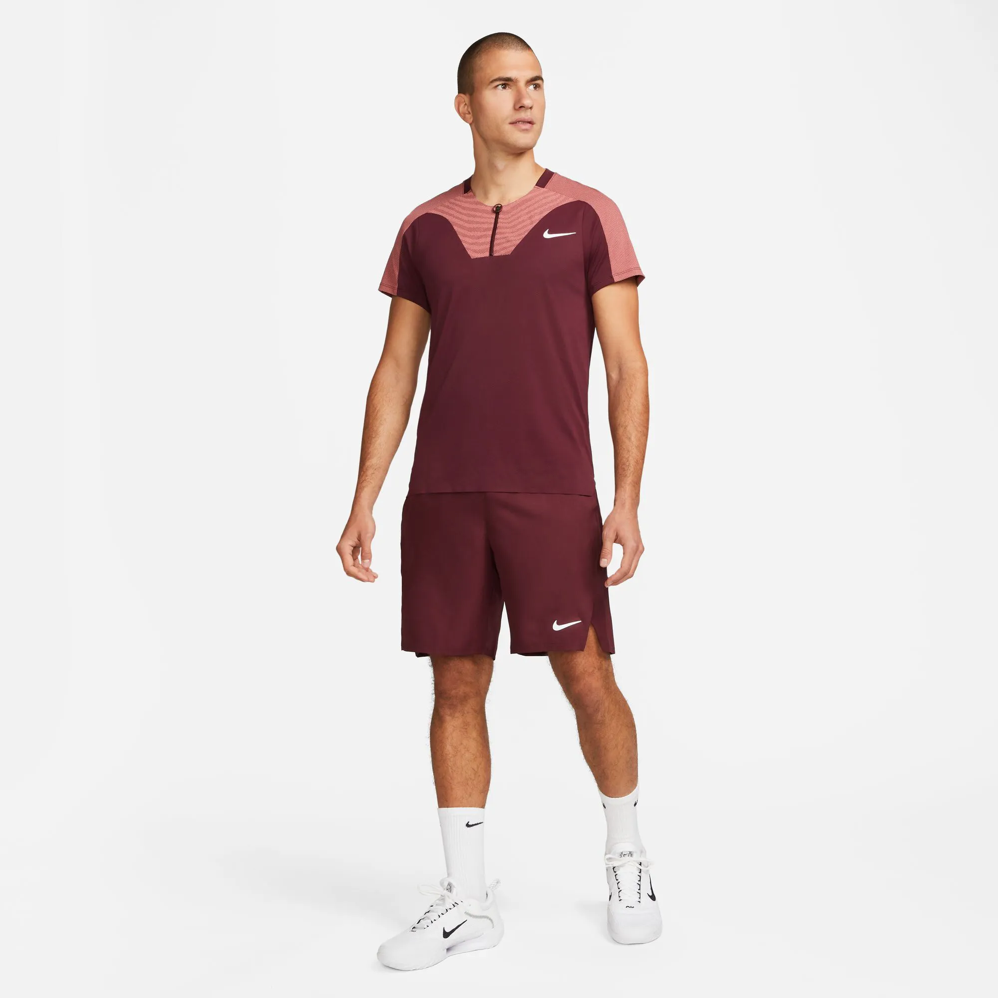 Nike Dri-Fit Court 9in Pantaloncini Uomini - Rosso Scuro - immagine 5