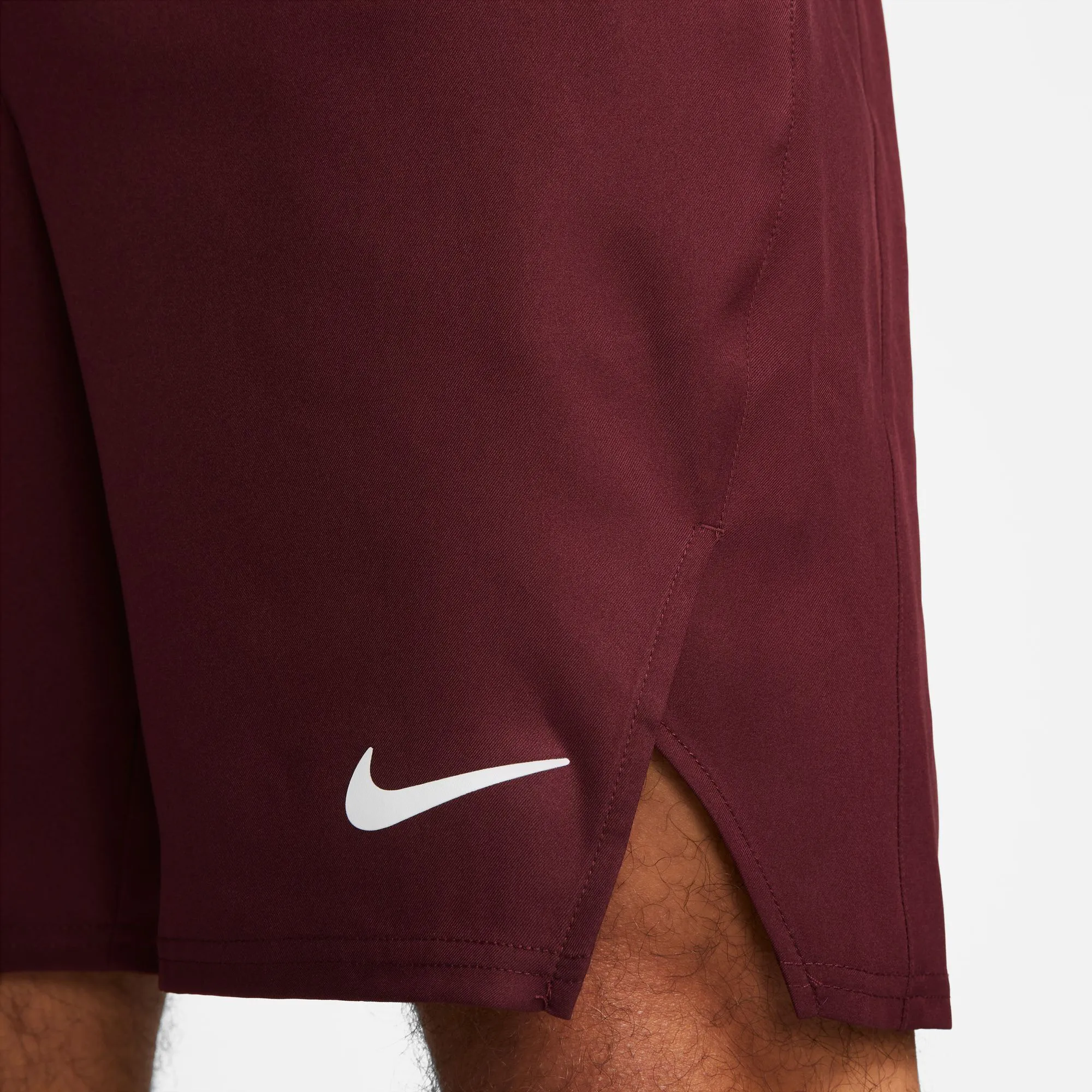 Nike Dri-Fit Court 9in Pantaloncini Uomini - Rosso Scuro - immagine 7